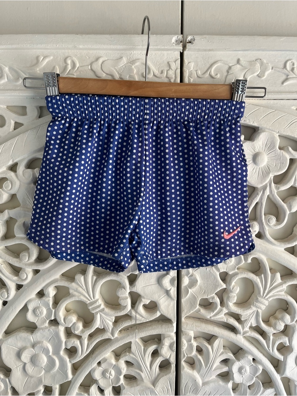 Nike Girls Blue Polka Dot Athletic Shorts Size 6 Pink Swoosh